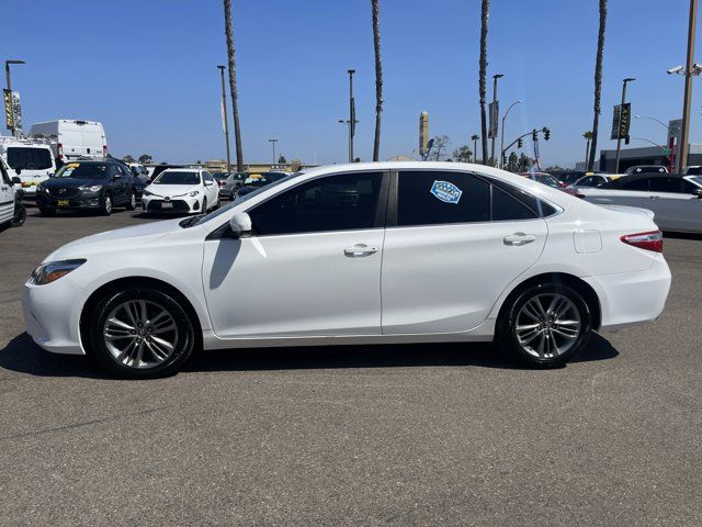 2015 Toyota Camry SE