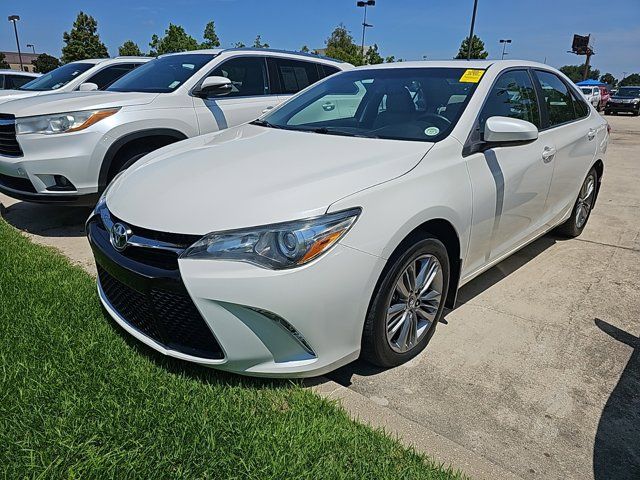 2015 Toyota Camry SE