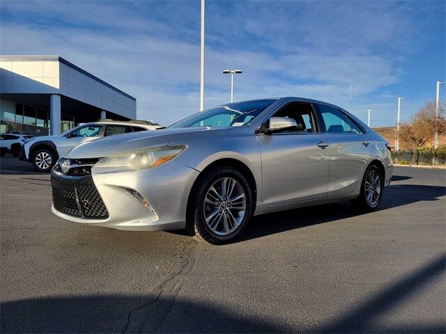 2015 Toyota Camry SE