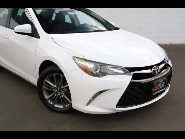 2015 Toyota Camry SE