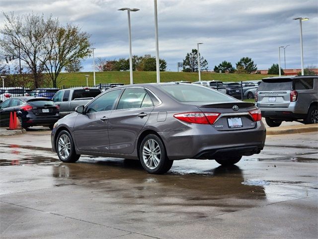 2015 Toyota Camry SE