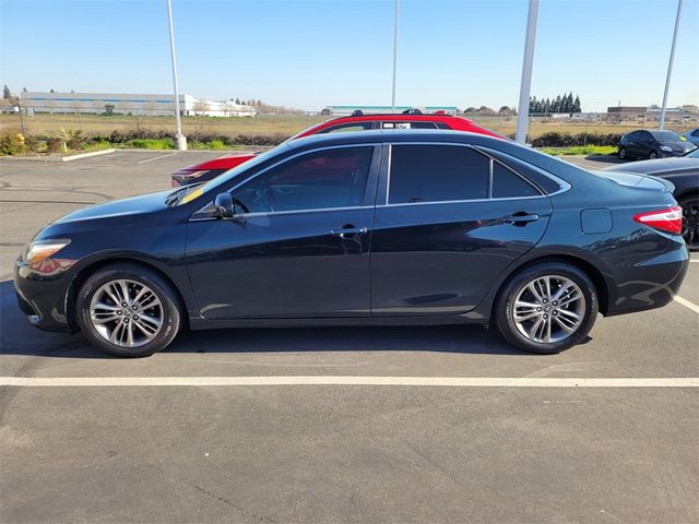 2015 Toyota Camry SE