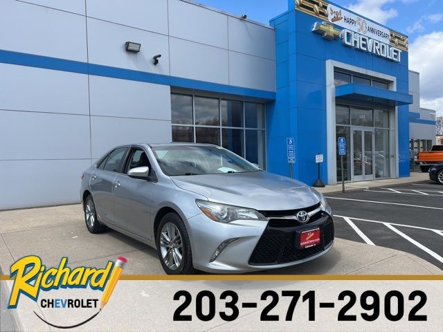 2015 Toyota Camry SE