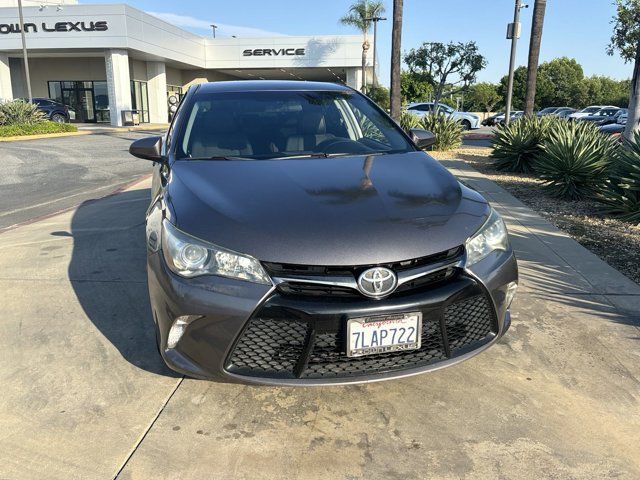 2015 Toyota Camry SE