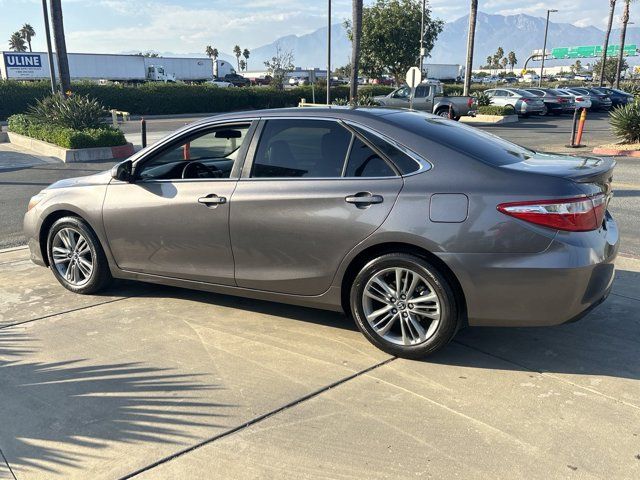 2015 Toyota Camry SE