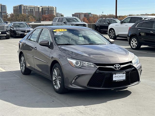 2015 Toyota Camry SE