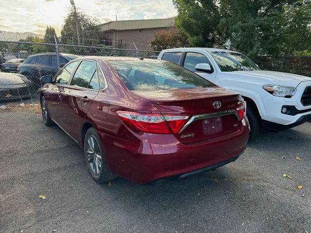 2015 Toyota Camry SE