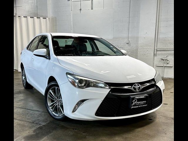 2015 Toyota Camry SE