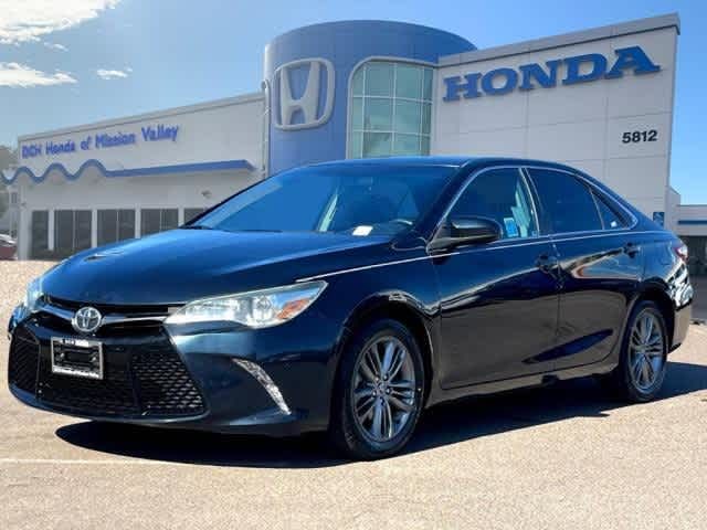 2015 Toyota Camry SE