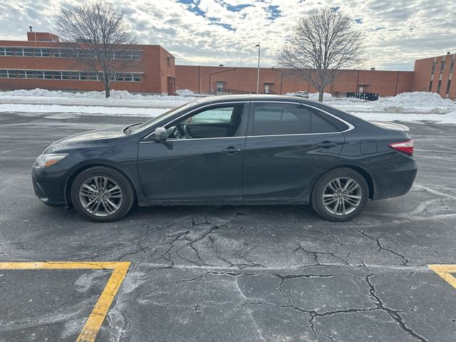 2015 Toyota Camry SE