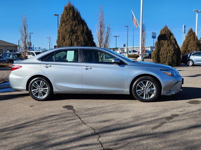 2015 Toyota Camry SE