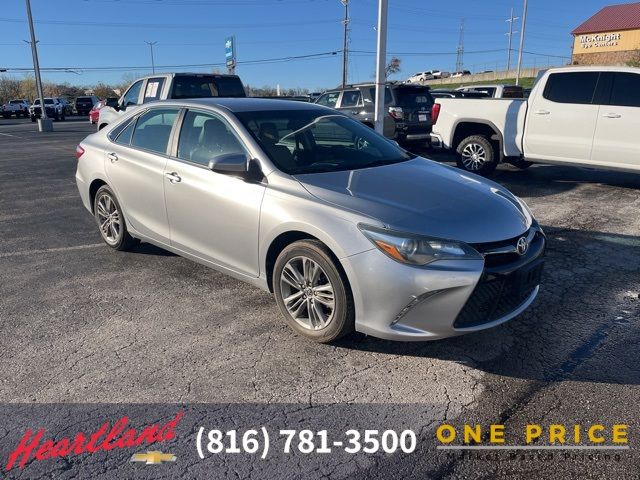 2015 Toyota Camry SE