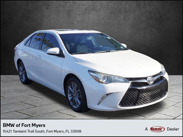 2015 Toyota Camry SE