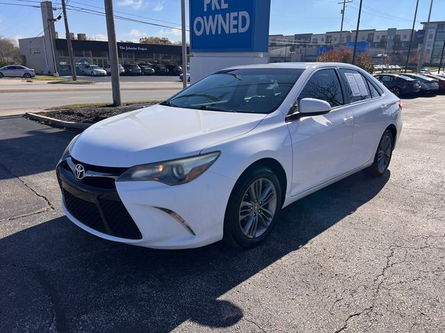 2015 Toyota Camry SE