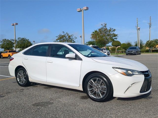 2015 Toyota Camry SE