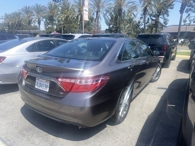 2015 Toyota Camry SE