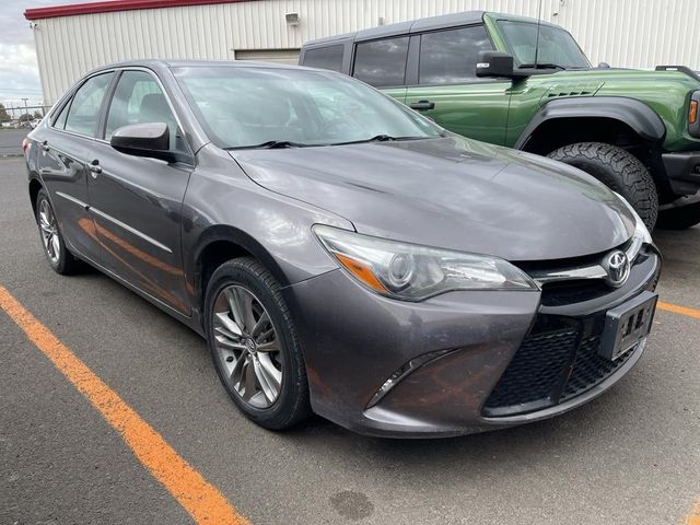 2015 Toyota Camry SE