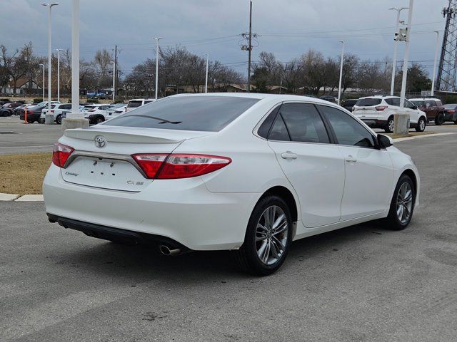 2015 Toyota Camry SE