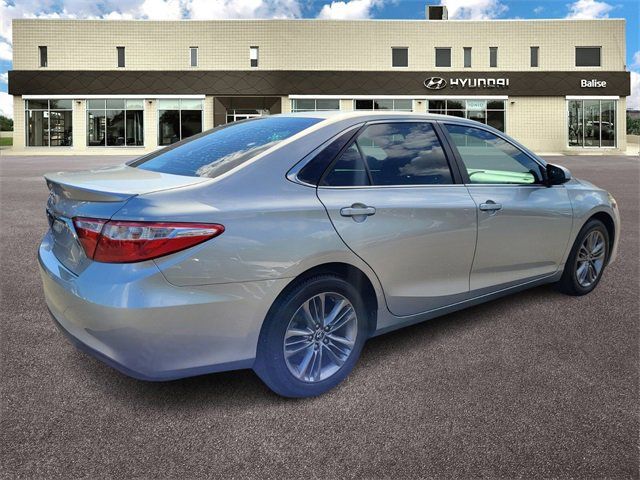 2015 Toyota Camry SE