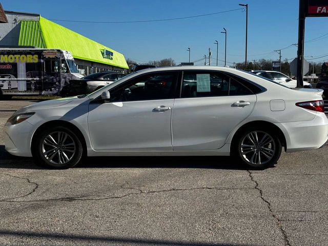 2015 Toyota Camry SE