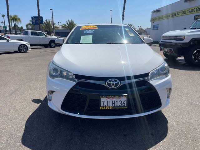 2015 Toyota Camry SE