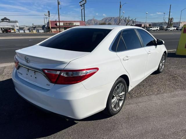 2015 Toyota Camry SE