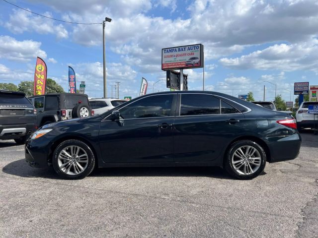 2015 Toyota Camry SE