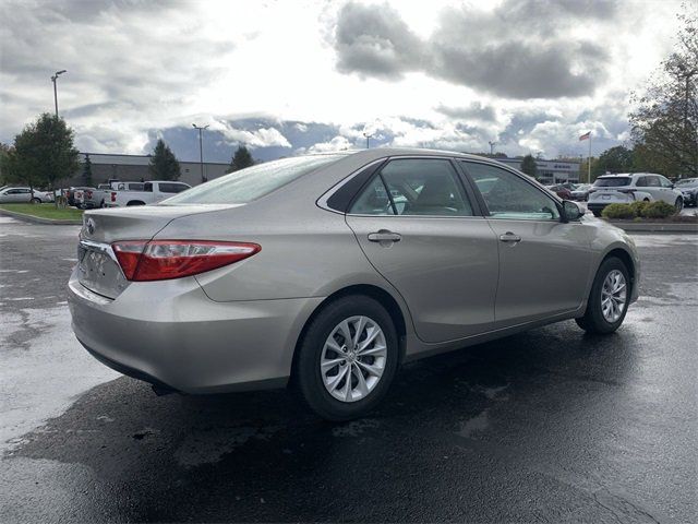 2015 Toyota Camry XLE