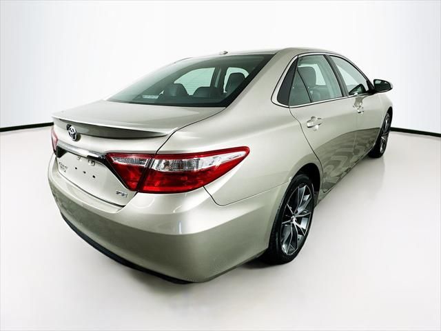 2015 Toyota Camry XSE