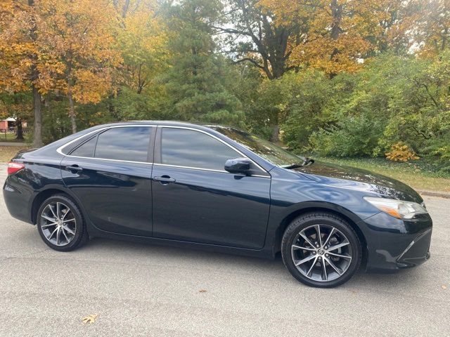 2015 Toyota Camry XSE