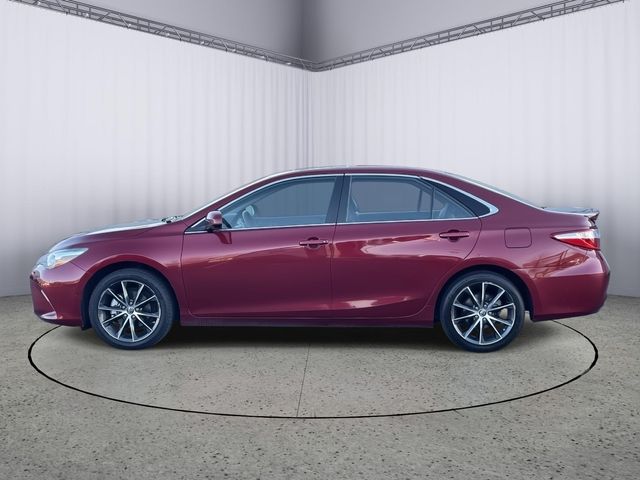 2015 Toyota Camry XSE