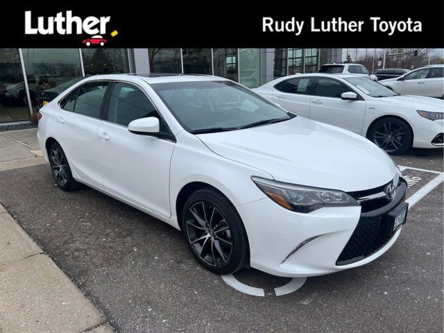 2015 Toyota Camry XSE