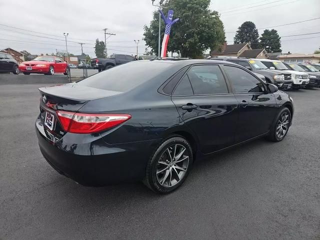 2015 Toyota Camry XSE