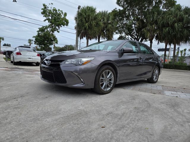 2015 Toyota Camry SE