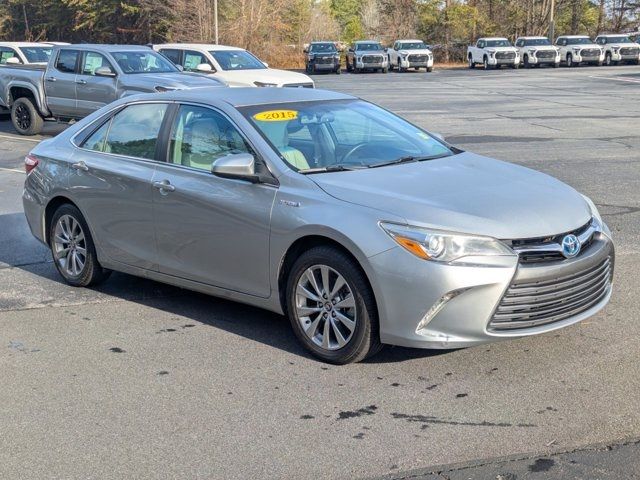 2015 Toyota Camry Hybrid XLE