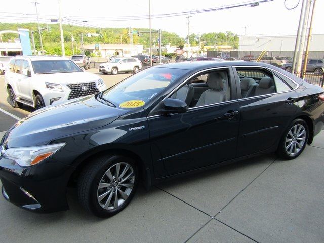 2015 Toyota Camry Hybrid XLE