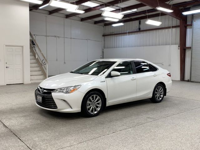 2015 Toyota Camry Hybrid 