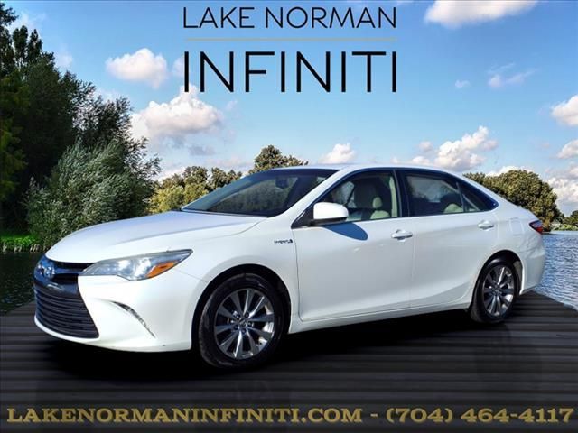 2015 Toyota Camry Hybrid XLE