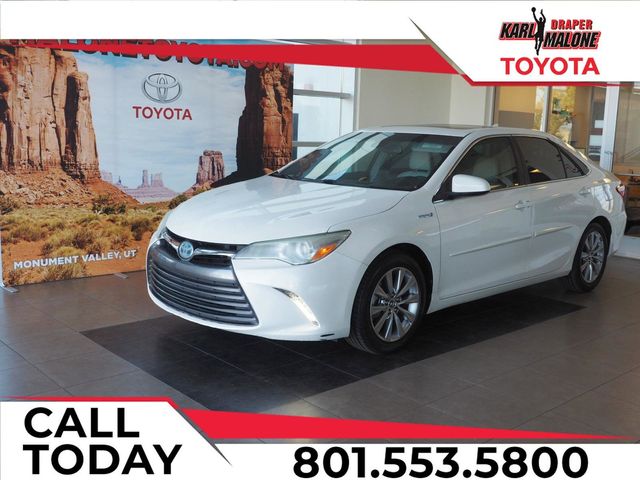 2015 Toyota Camry Hybrid 