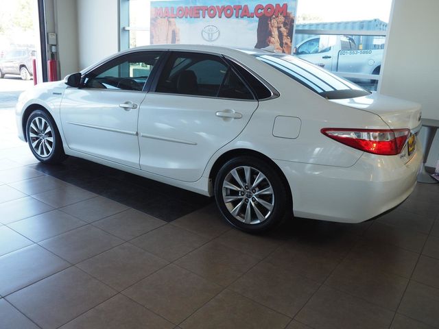 2015 Toyota Camry Hybrid 