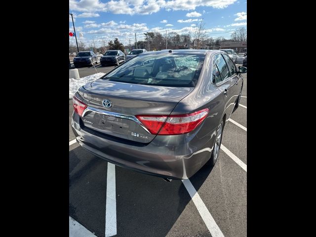 2015 Toyota Camry Hybrid SE