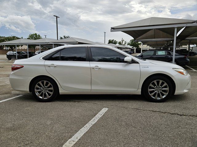 2015 Toyota Camry Hybrid XLE