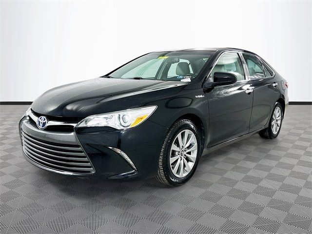 2015 Toyota Camry Hybrid LE