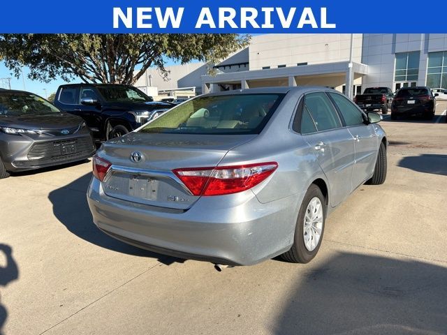 2015 Toyota Camry Hybrid LE