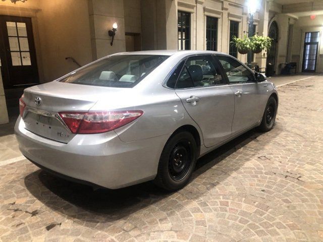 2015 Toyota Camry Hybrid LE