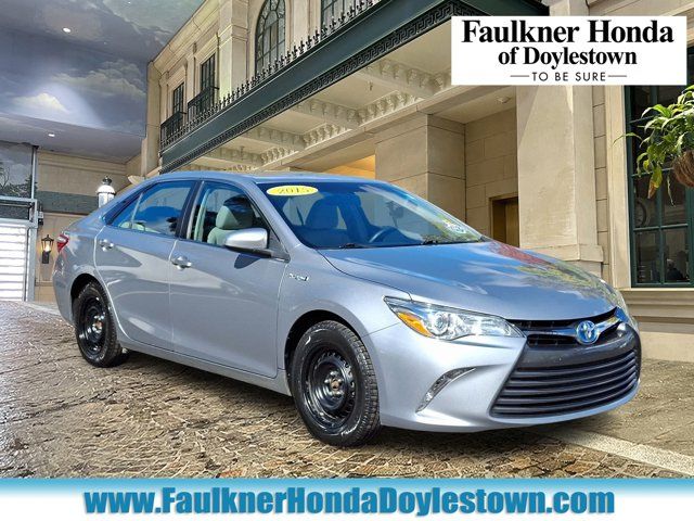 2015 Toyota Camry Hybrid LE