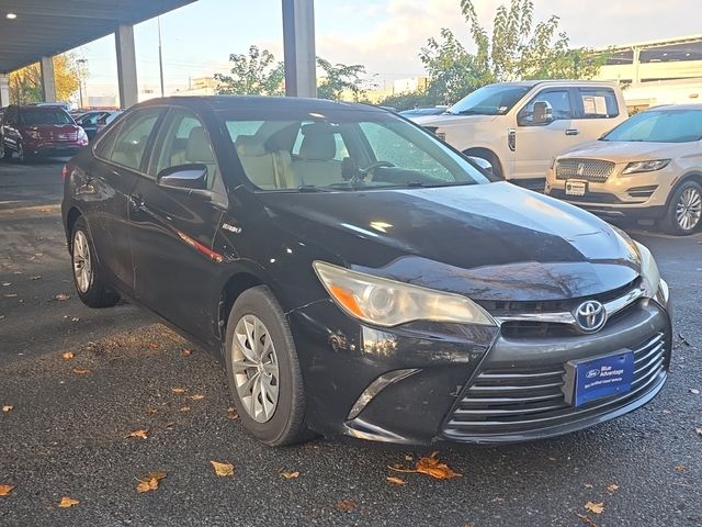 2015 Toyota Camry Hybrid LE