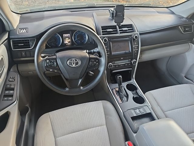 2015 Toyota Camry Hybrid LE