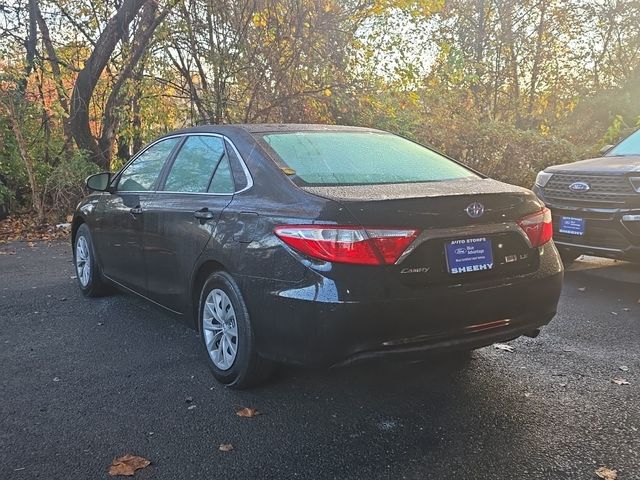 2015 Toyota Camry Hybrid LE