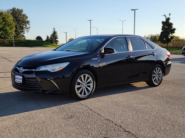 2015 Toyota Camry Hybrid SE